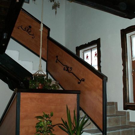 Apartmens And Rooms Sostar Cerkno Ngoại thất bức ảnh